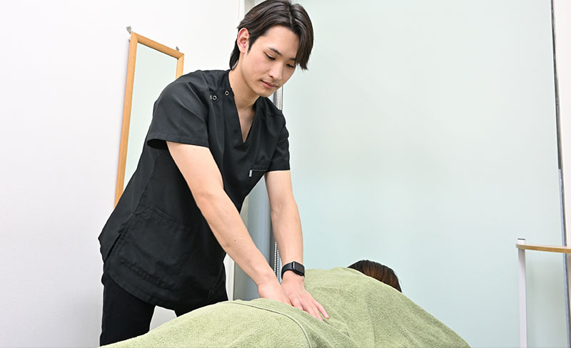 経絡マッサージ（ツボ押し）